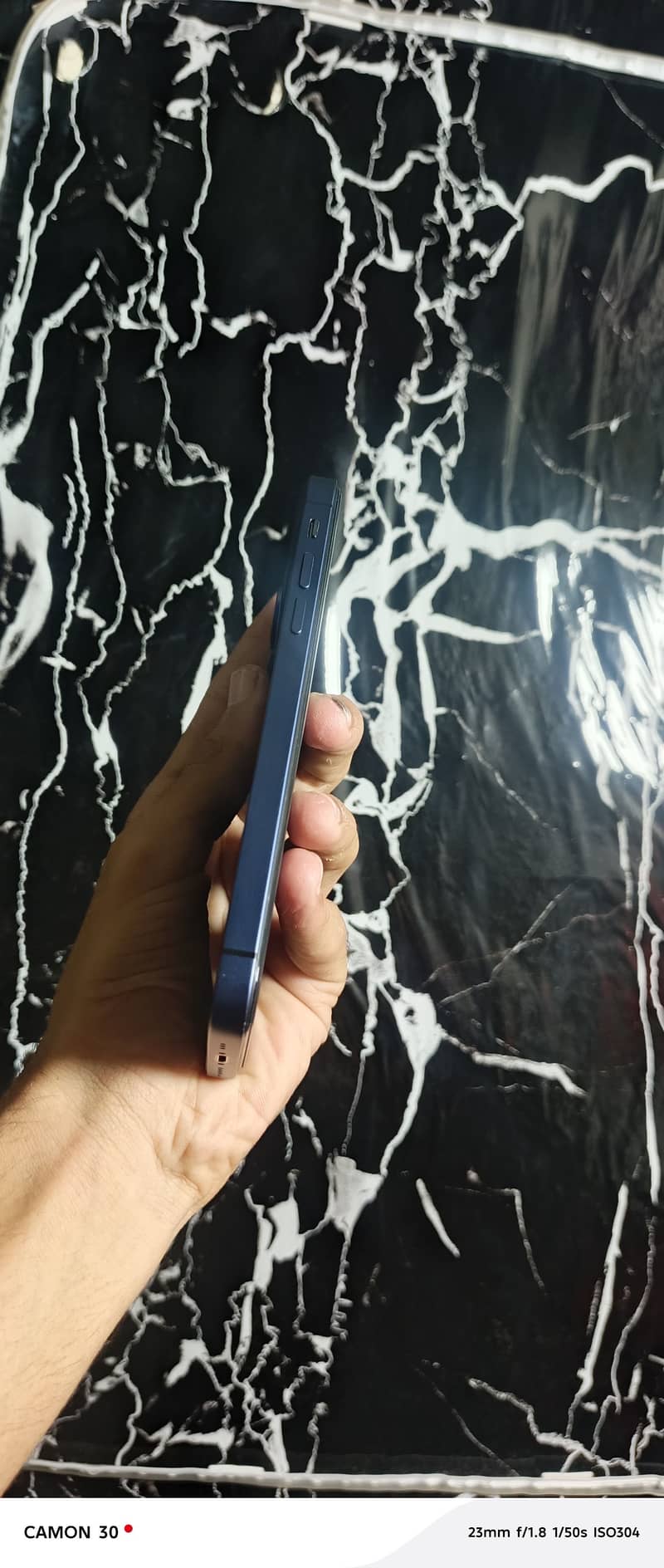 Apple iPhone X 4
