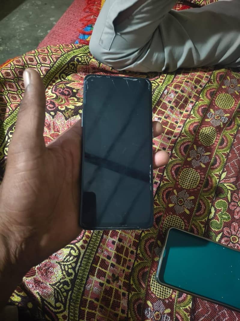 One Plus 8T 1