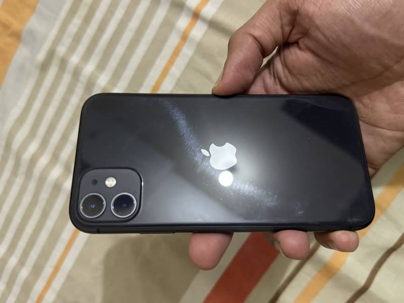 Apple iPhone 11 2