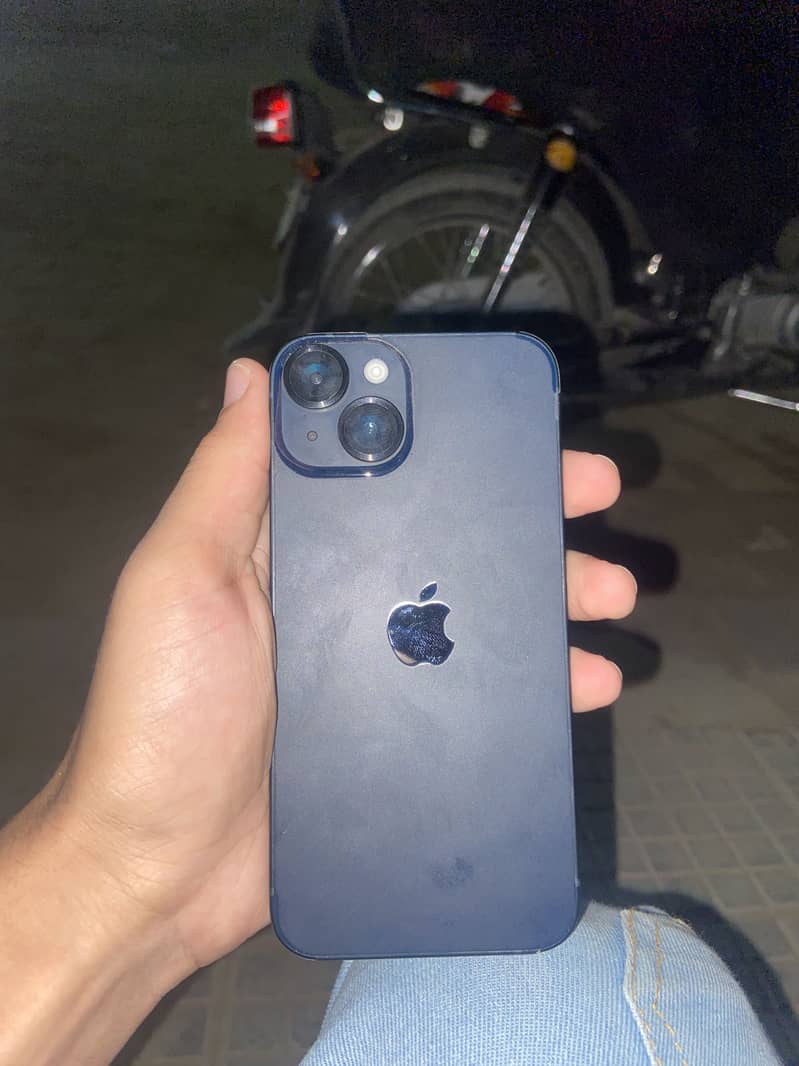 Apple iPhone 14 2