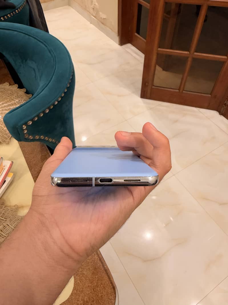 Google Pixel 8 Pro 13