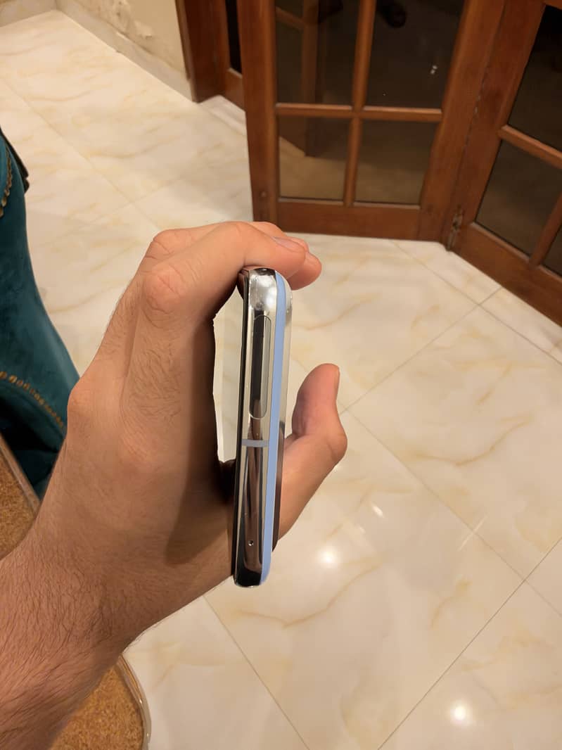 Google Pixel 8 Pro 14