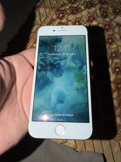 Apple iPhone 7