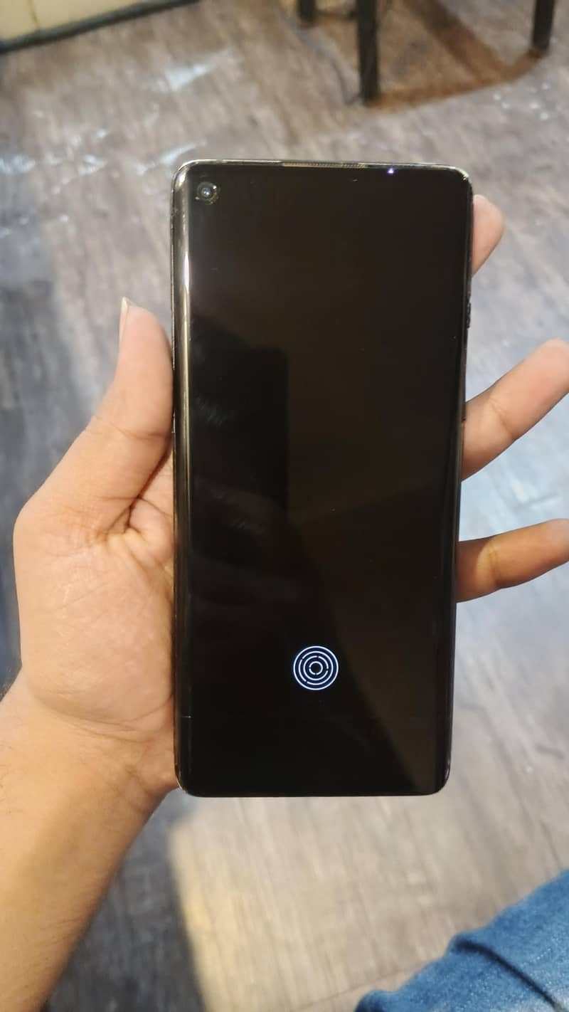 One Plus 8 5