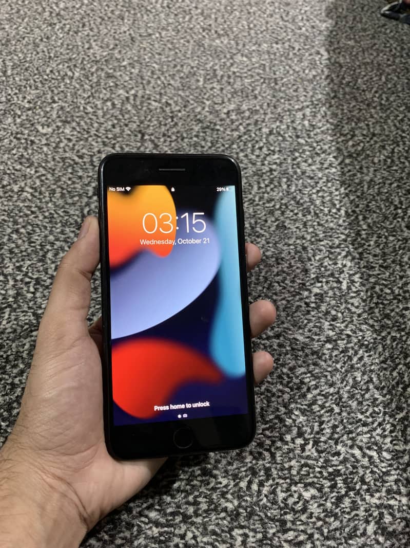 iPhone 7 Plus 1