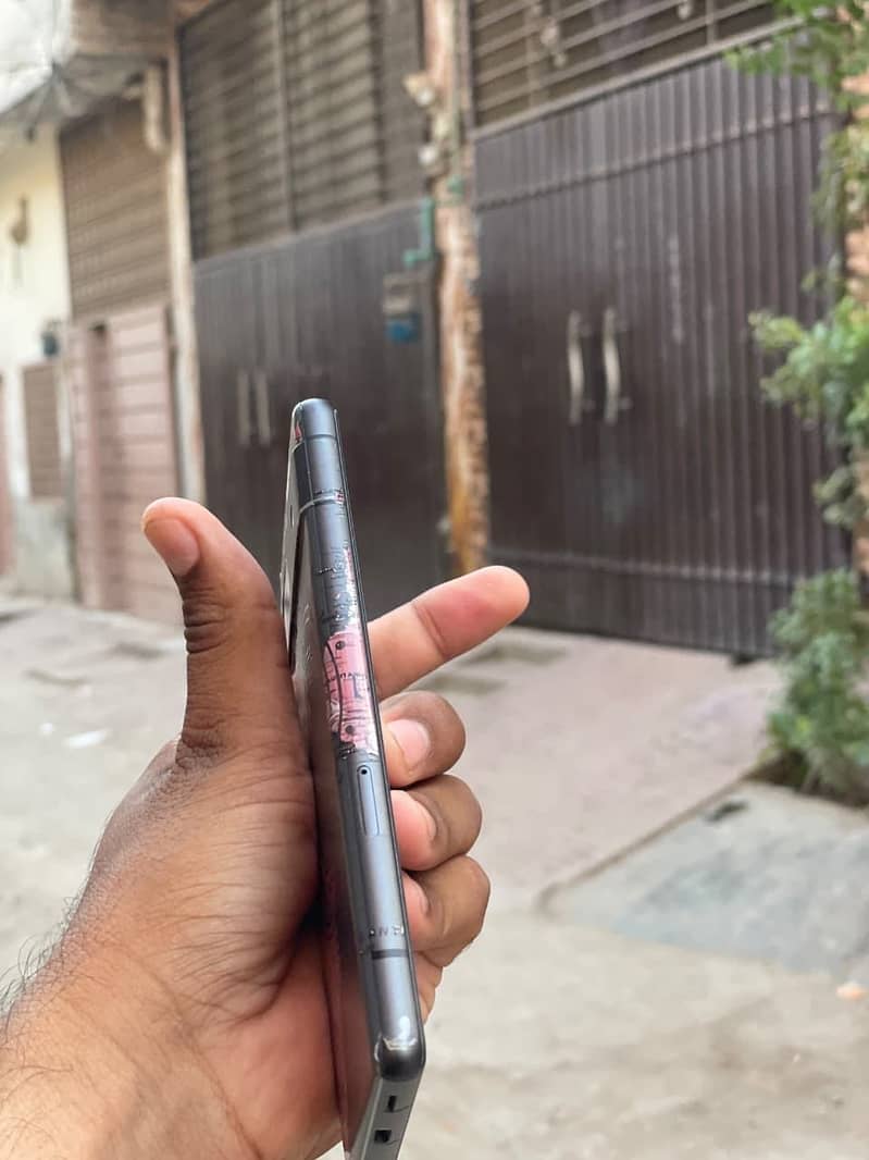 Google Pixel 7a 3