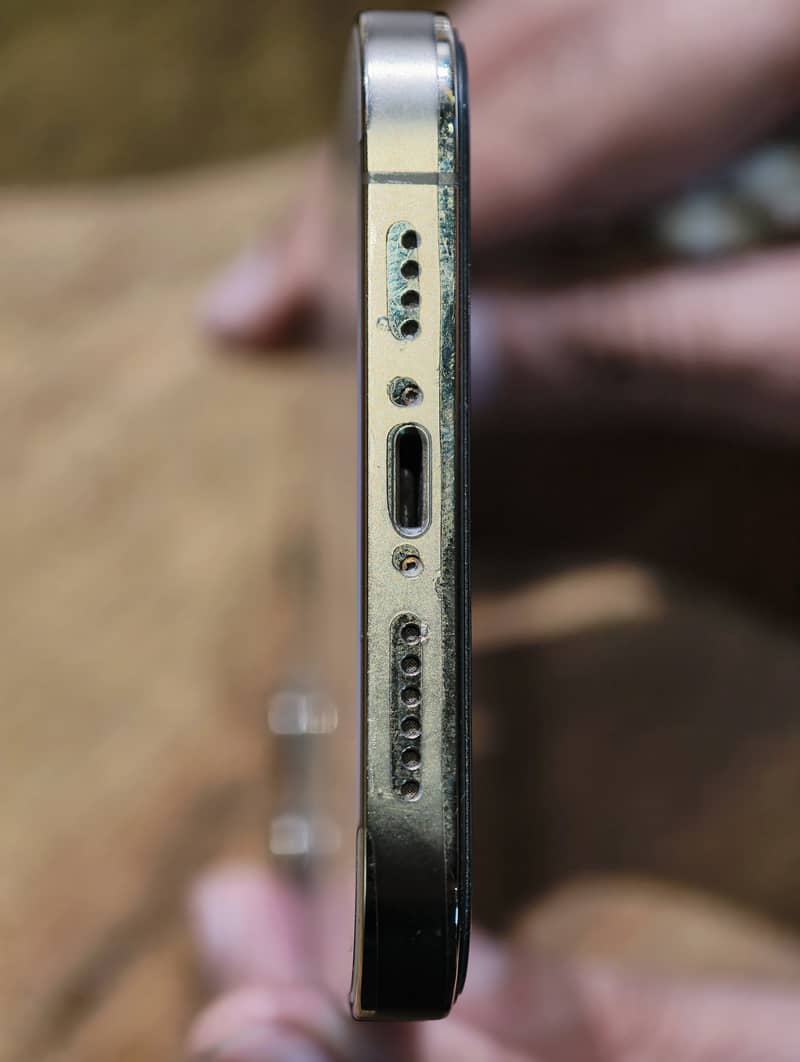 Apple iPhone 12 Pro Max 3