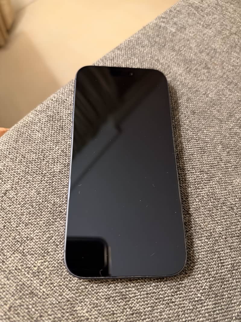 Apple iPhone 17 Pro Max 1