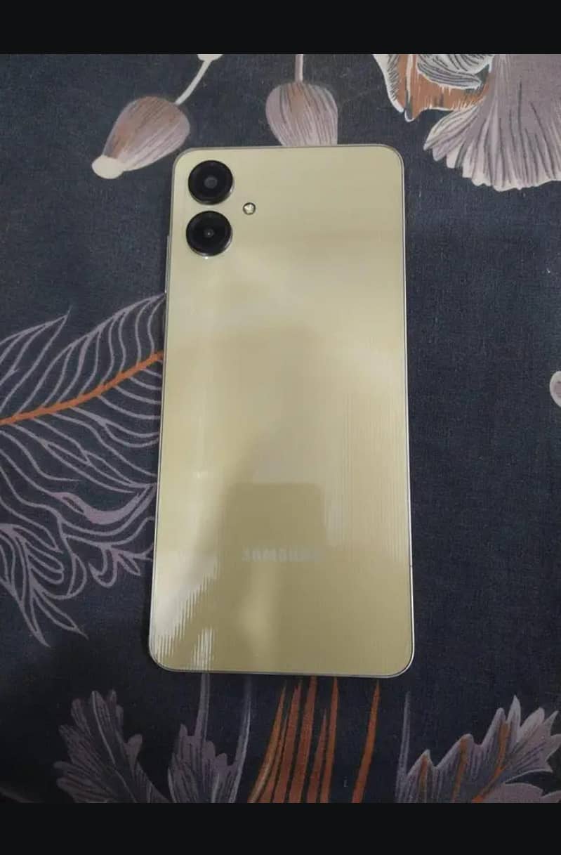 Samsung Mobile A06 1