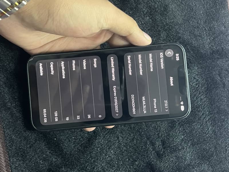Apple iPhone 13 2