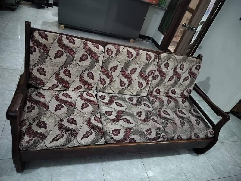 5 seated sofa set 0