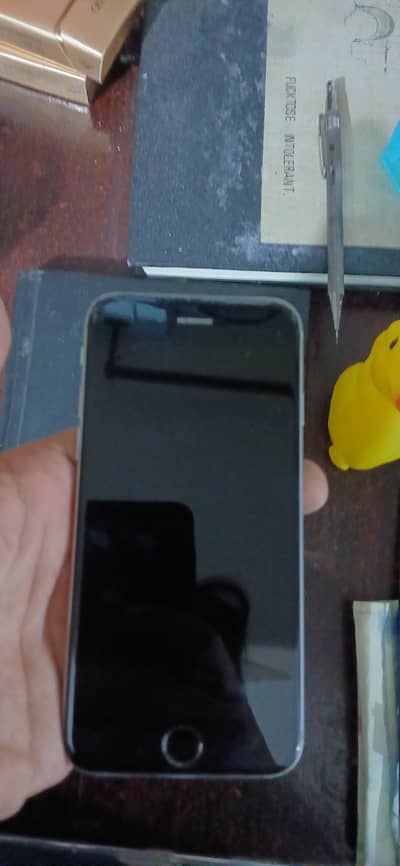 Apple iPhone 6