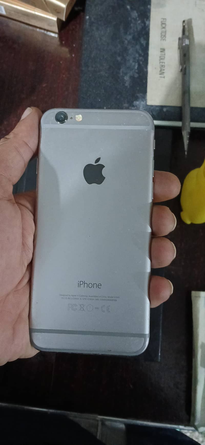 Apple iPhone 6 2