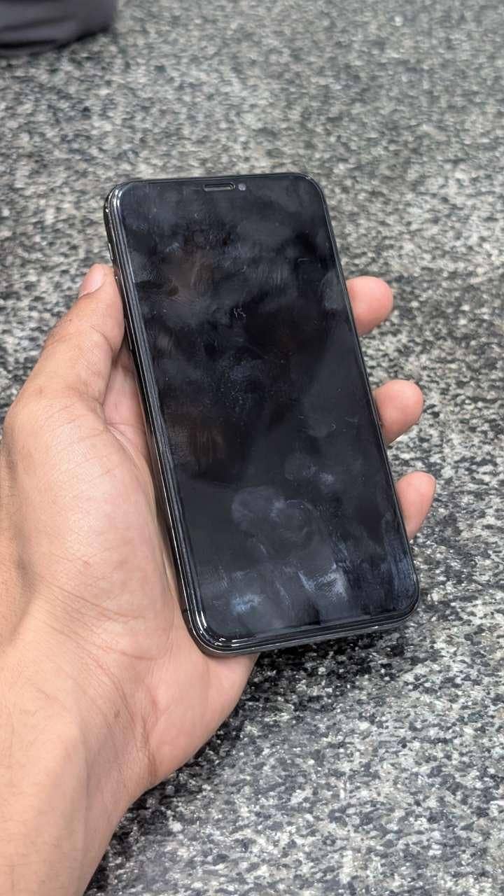 Apple iPhone X 1