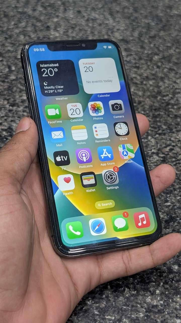 Apple iPhone X 2
