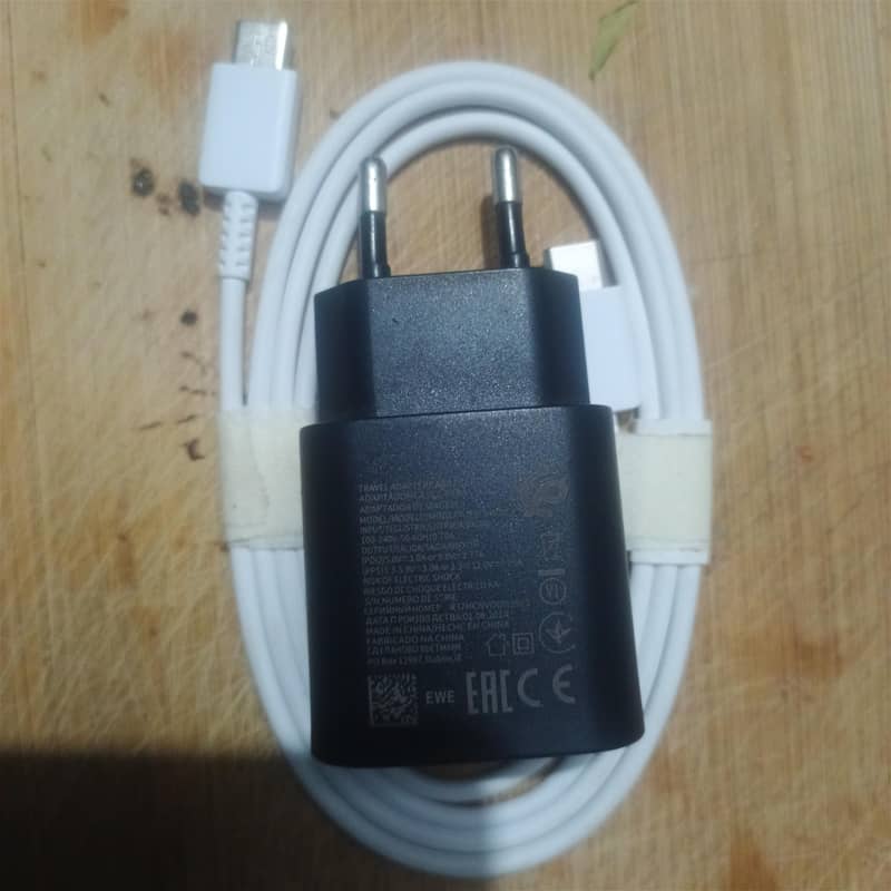 Charger+cable 1