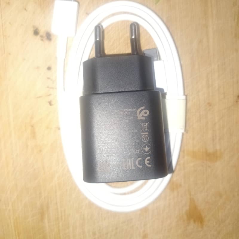 Charger+cable 2