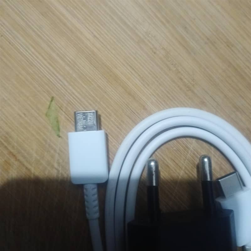 Charger+cable 3