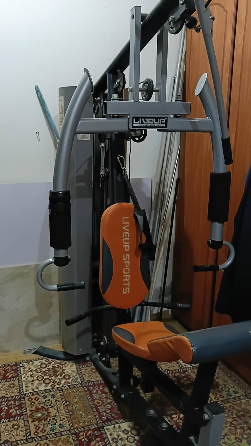 Hoom Gym. . . 3