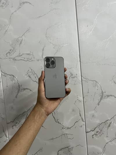Apple iPhone 13 Pro