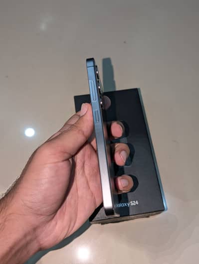 Samsung Mobile S24