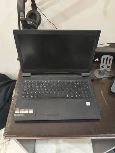 lenovo  i3 7th gen with charger