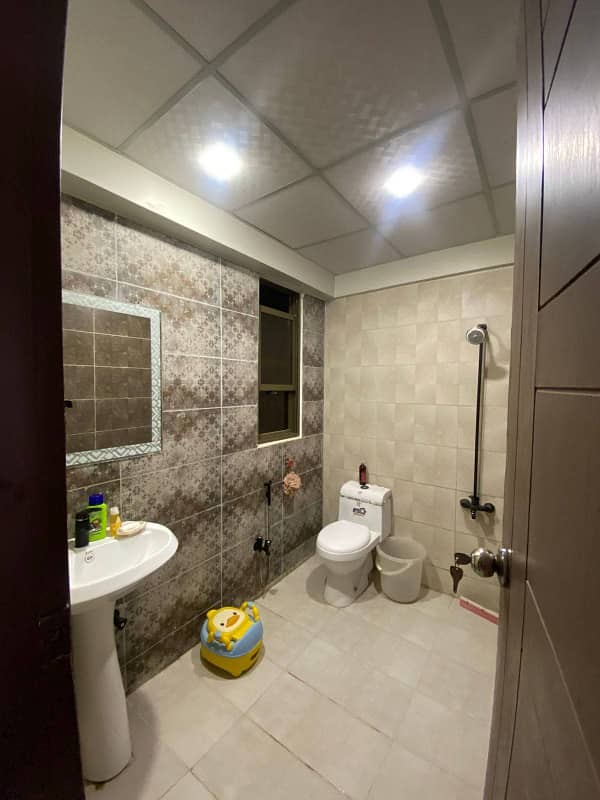 Sub-Leased With Completion Certificate Available 5