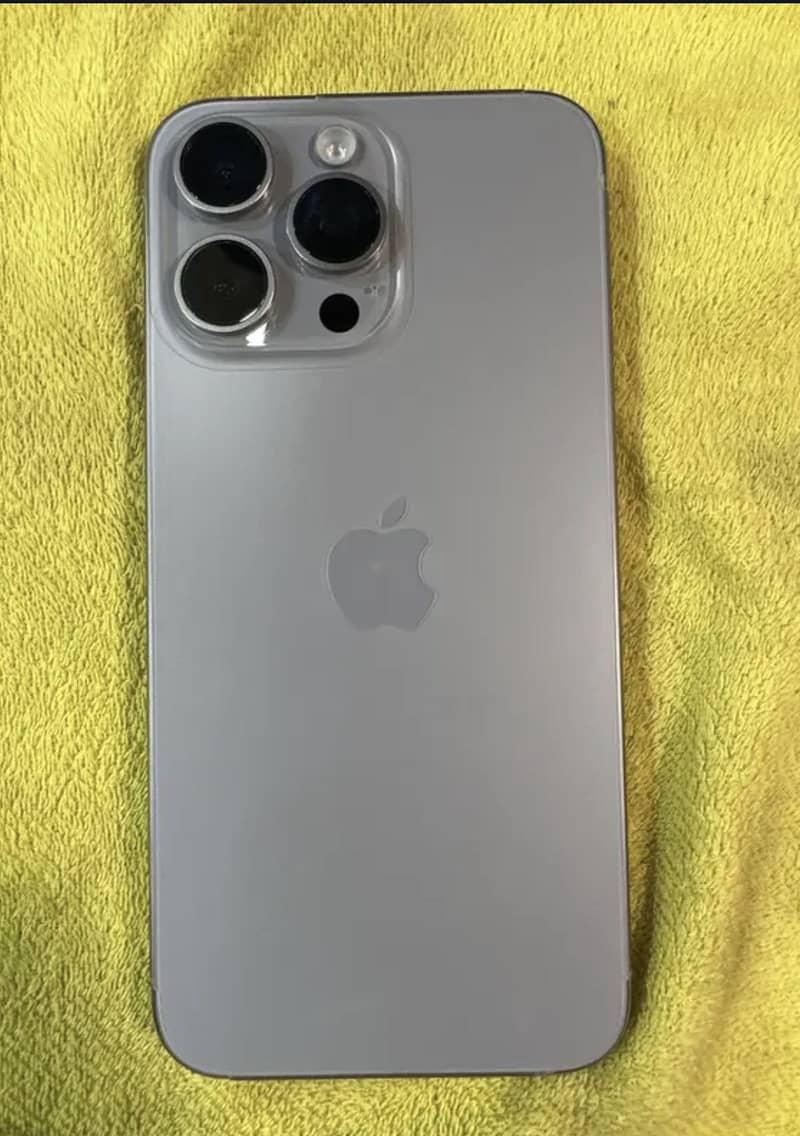iphone 15 pro max 2