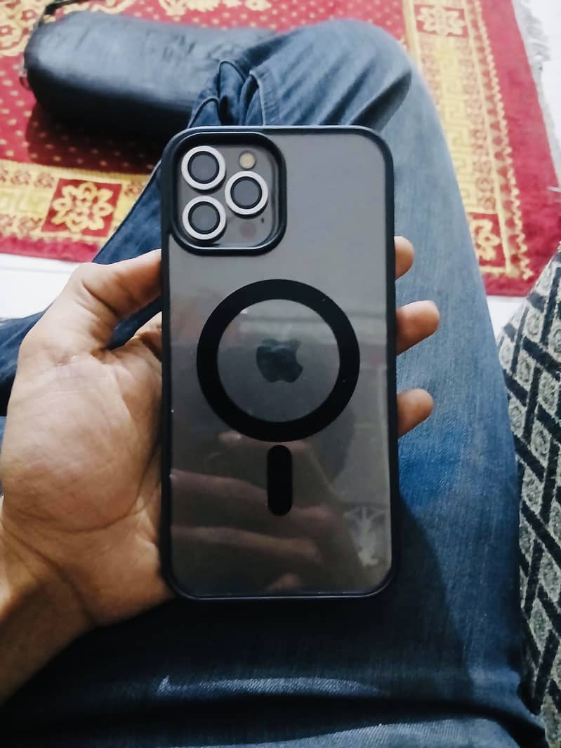Apple iPhone 12 Pro Max 0