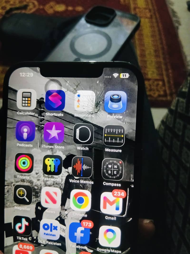 Apple iPhone 12 Pro Max 2