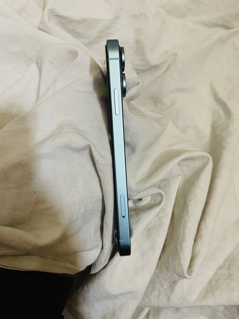 Apple iPhone XR 4