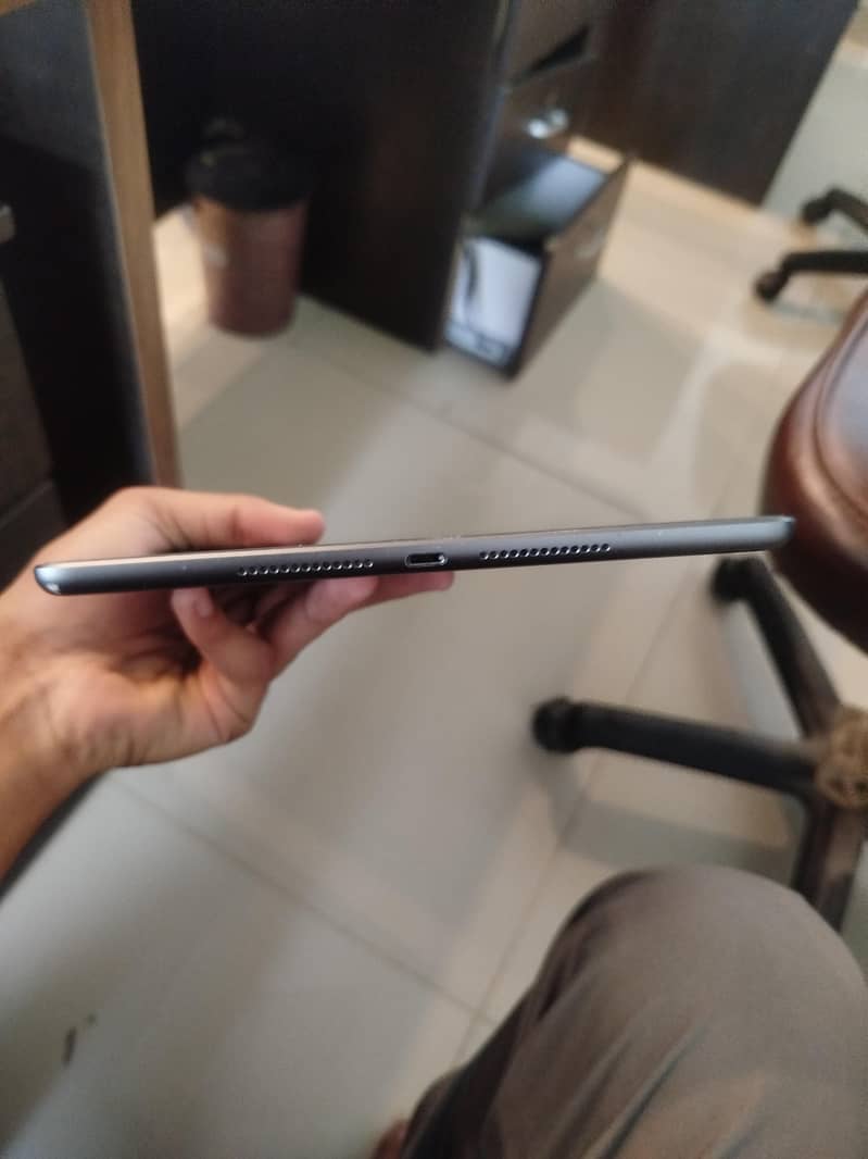 APPLE IPAD 9th Generation 5
