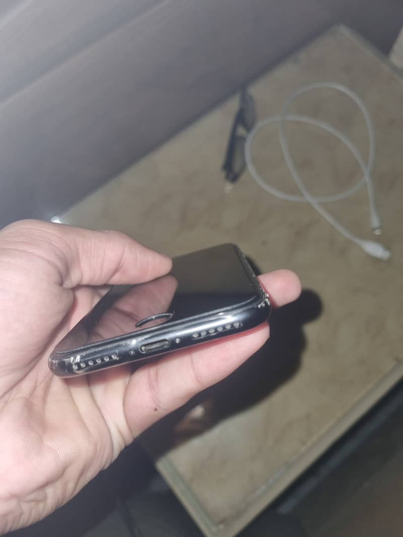 Apple iPhone SE 3