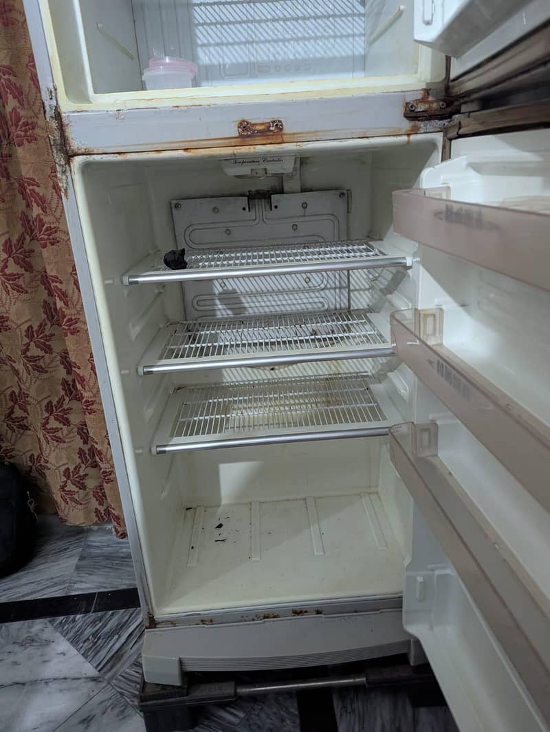 Refrigerator 2