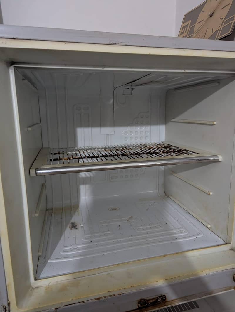 Refrigerator 3