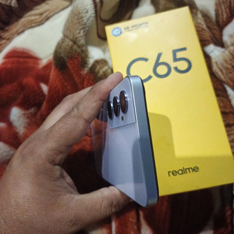 Realme C65 5