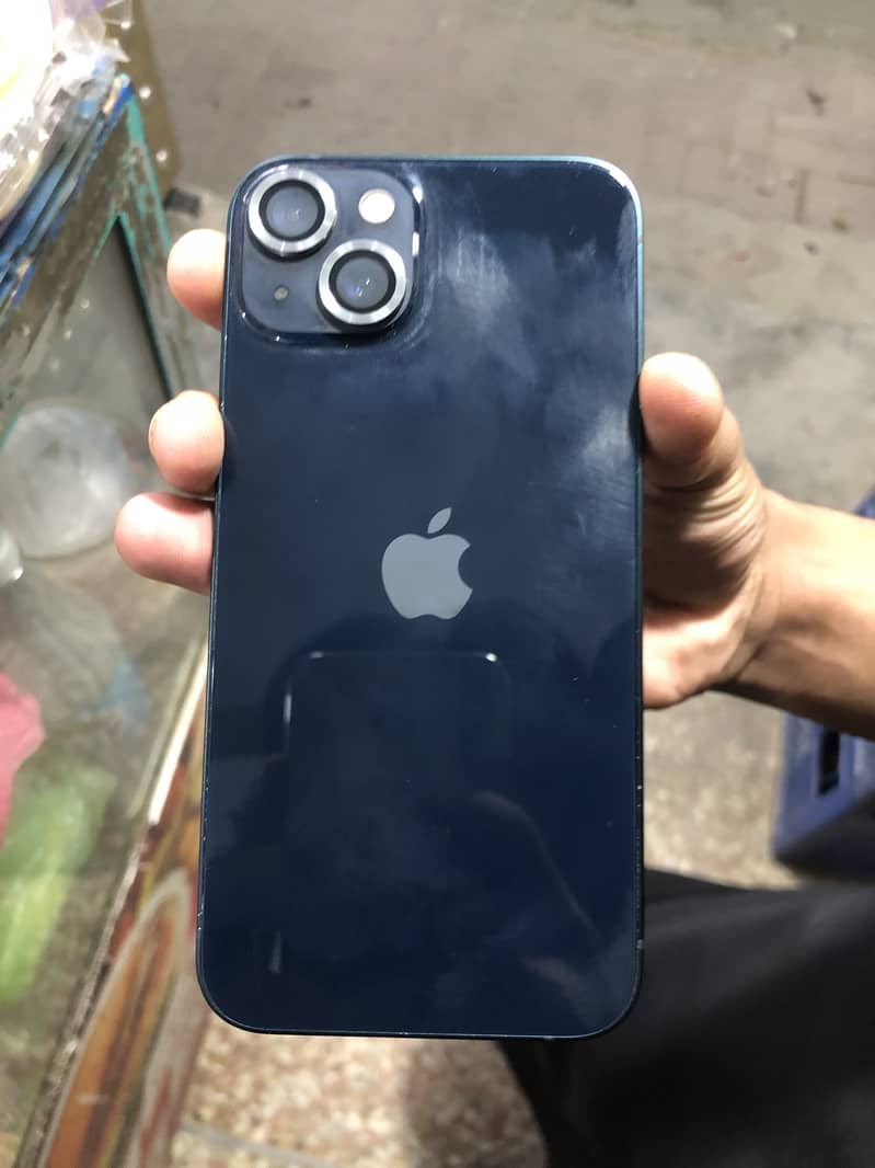 Apple iPhone 13 1