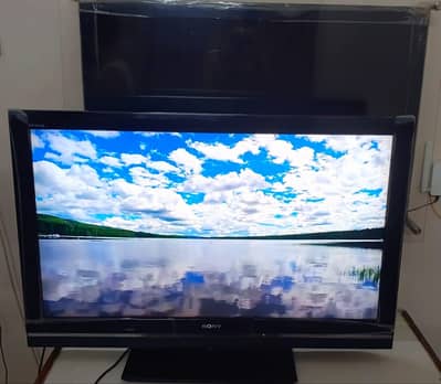 Sony Bravia 40 inches LCD TV