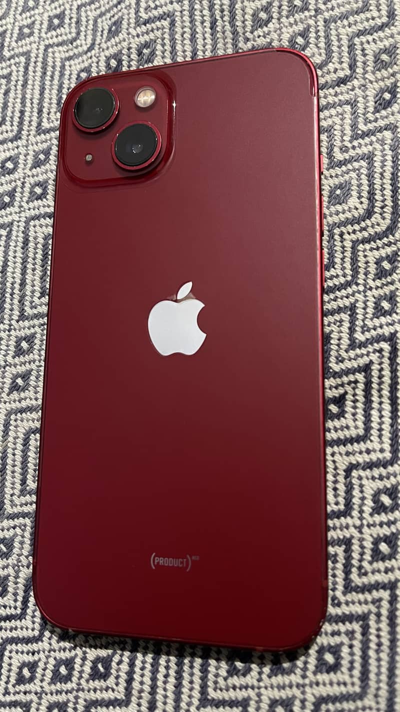Apple iPhone 13 4