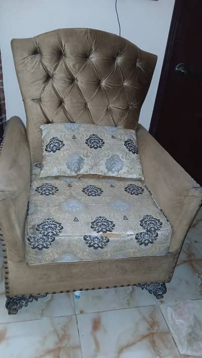 2nd hand 7 seater sofa set