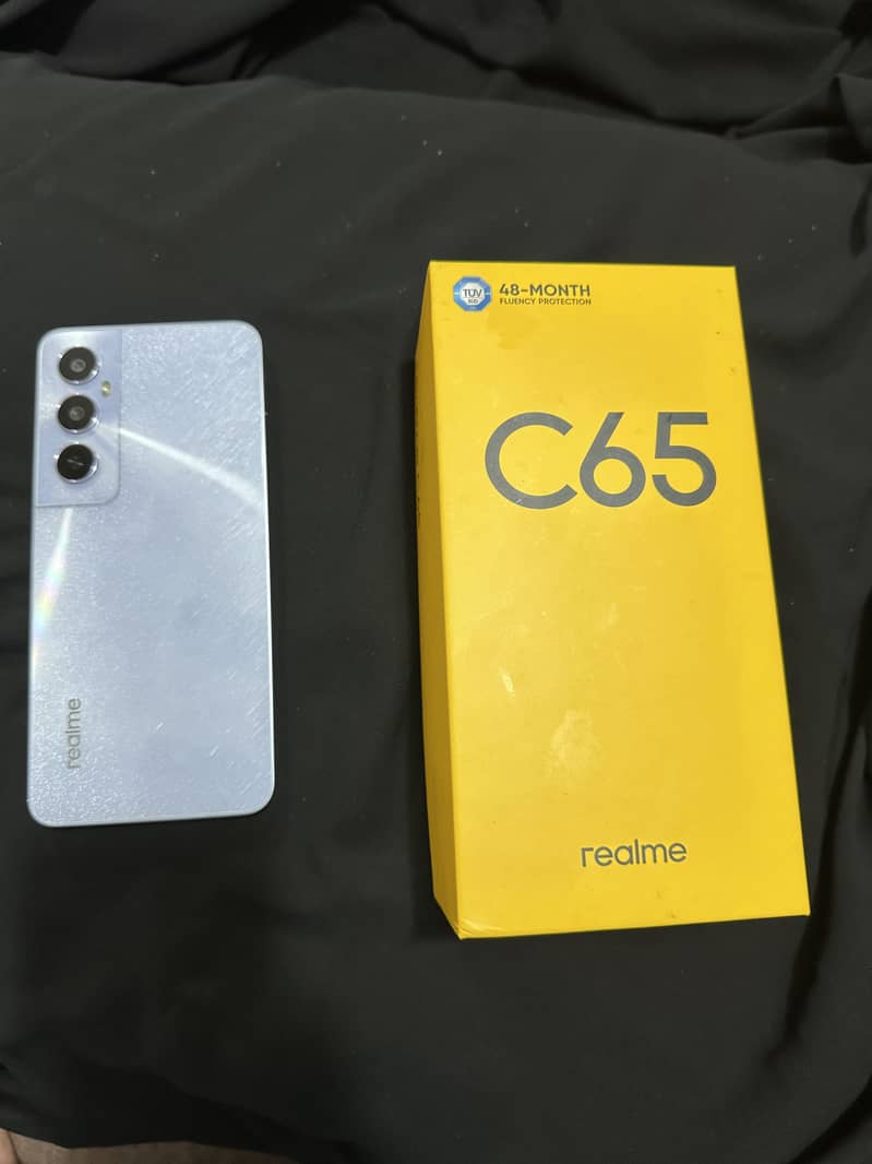 Realme C65 1