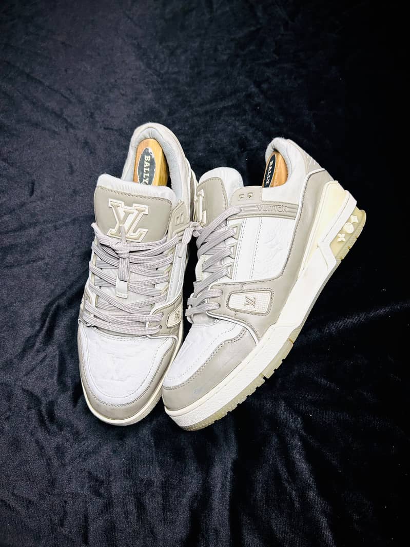 Louis Vuitton 4