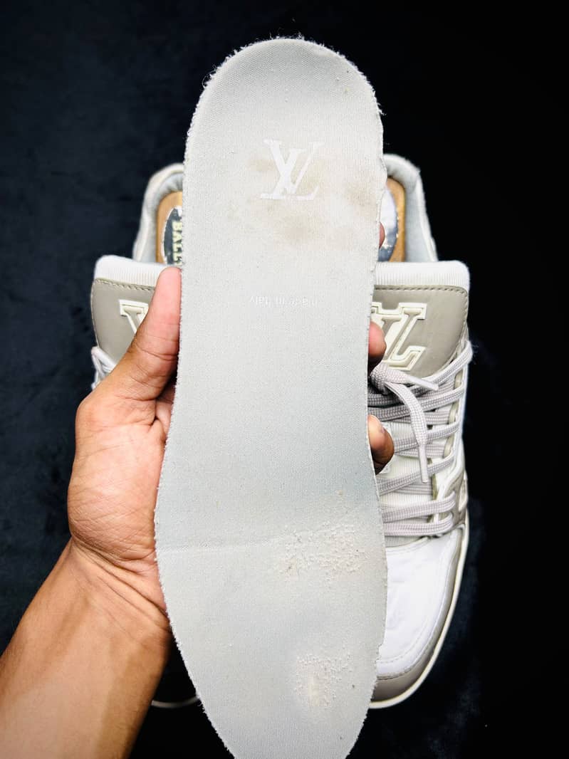 Louis Vuitton 5