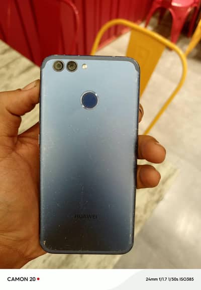 Huawei Nova 2