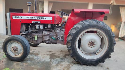 Massey Ferguson 240