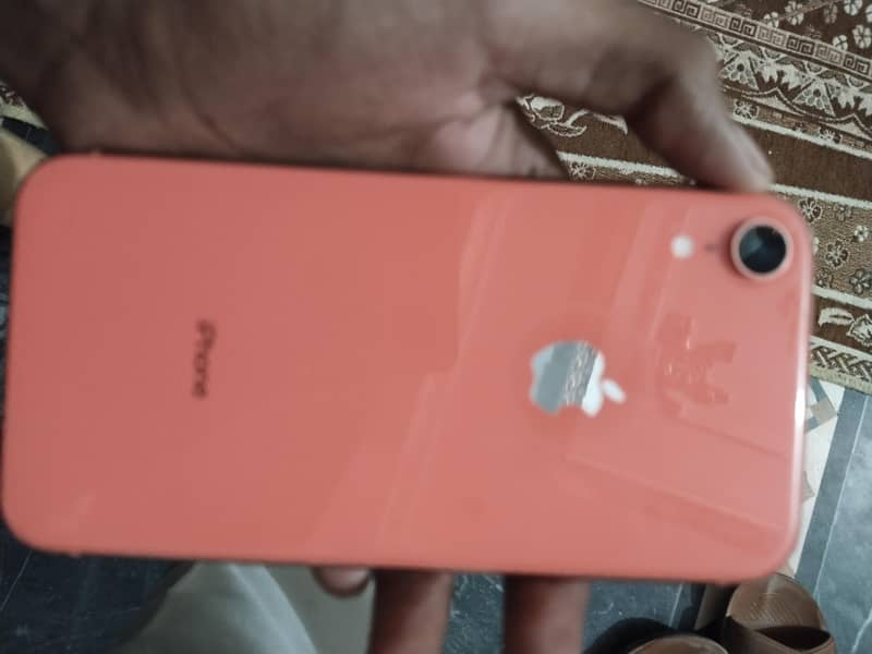 Apple iPhone XR 3