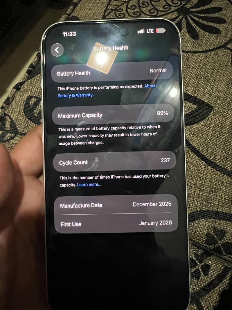 Apple iPhone 17 Pro Max 0