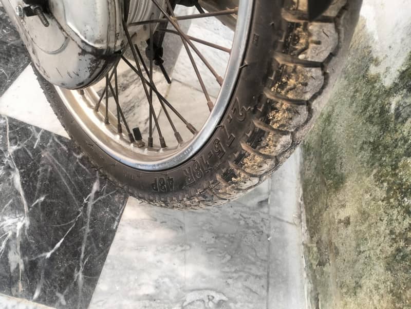 Honda CD 100 9