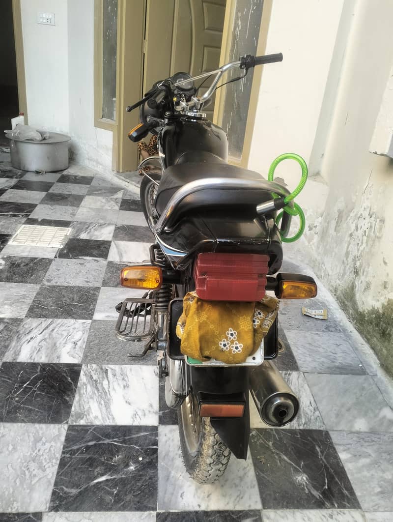 Honda CD 100 10