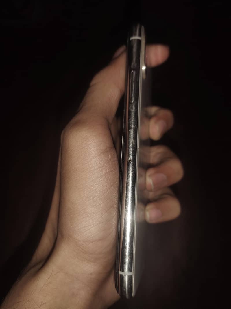 Apple iPhone X 2